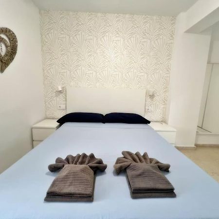 Magnifico Apartamento En El Centro De Fuengirola Kültér fotó