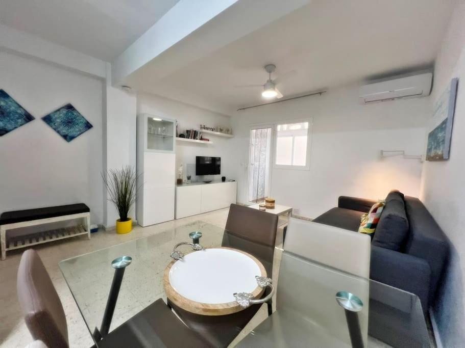 Magnifico Apartamento En El Centro De Fuengirola Kültér fotó